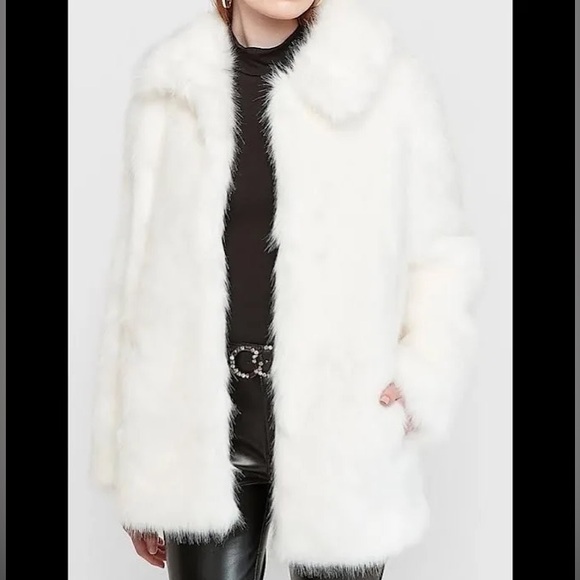 NWT Express White Collared Long Faux Fur Coat - Picture 1 of 5
